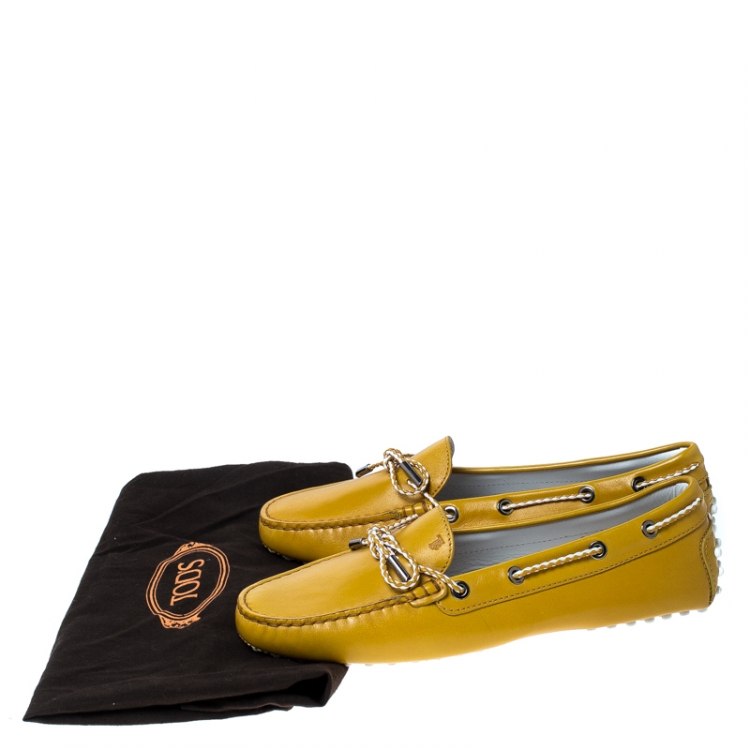 Pre Owned Tod's Mustard Leather Bow Gommino Loafers Size 38.5