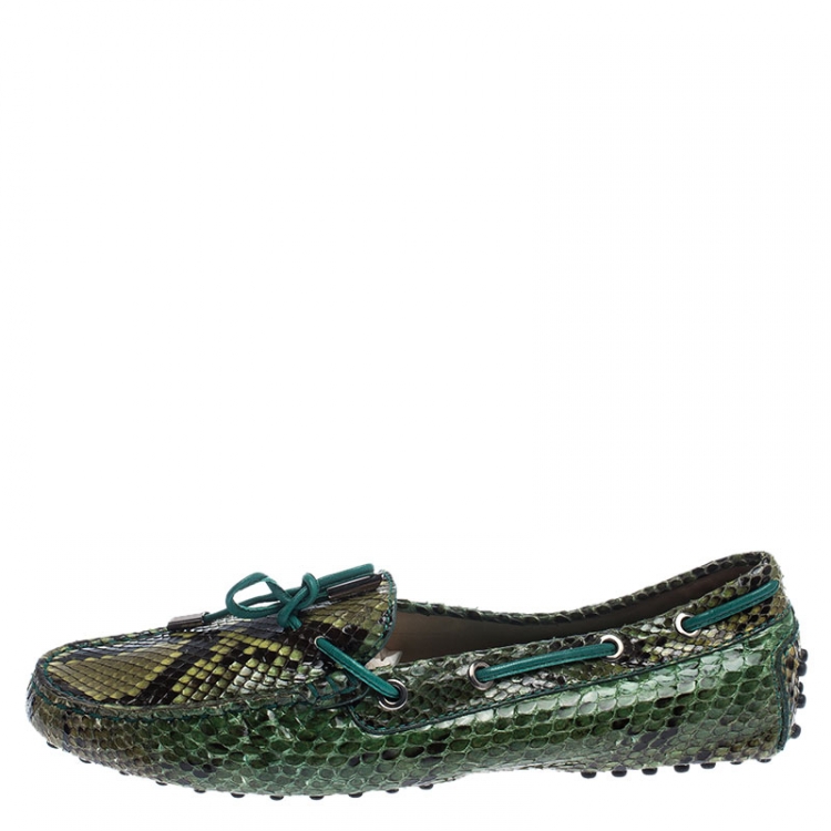 Pre Owned Tod's Green/Black Python Gommino Bow Loafers Size 38.5
