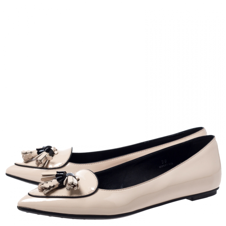 Pre Owned Tod's Beige Patent Leather Tassel Pointed Toe Ballet Flats Size 38