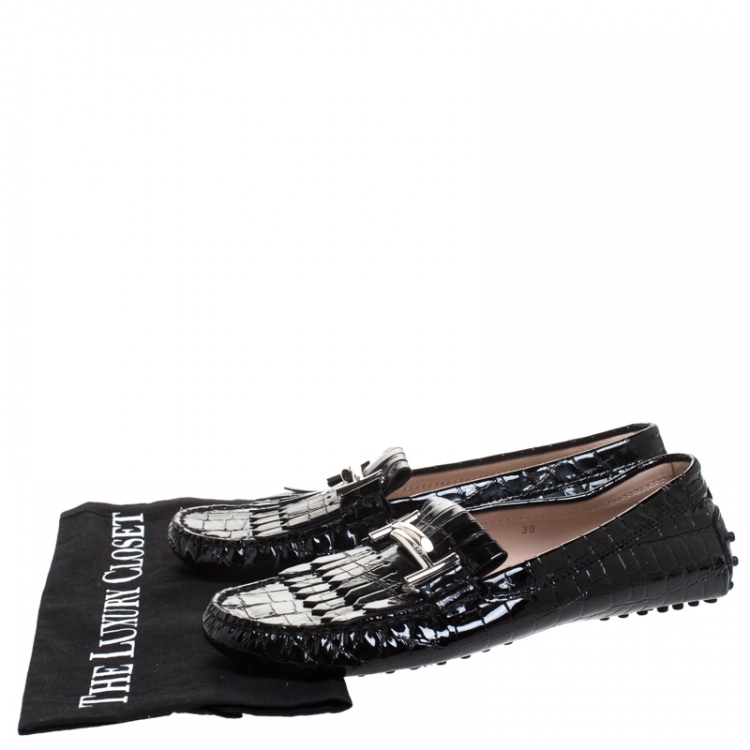 Pre Owned Tod's Black Crocodile Embossed Patent Leather Gommino Fringe Double T Slip On Loafers Size 39