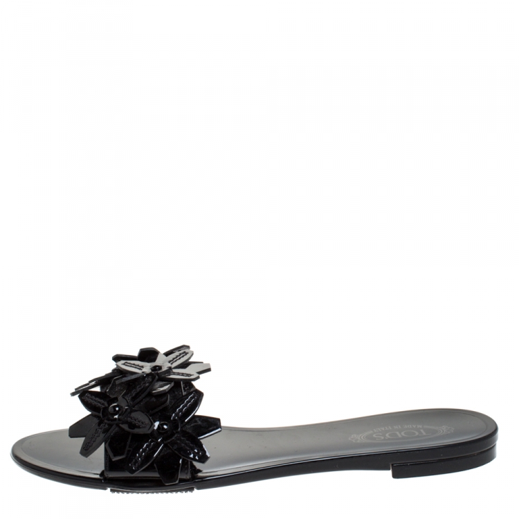 Pre Owned Tod's Black Floral Applique Patent Leather Slide Flats Size 37