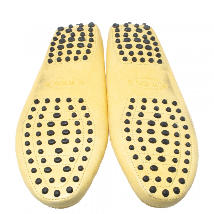 Pre Owned Tod's Yellow Foil Leather Gommino Bow Loafers Size 41