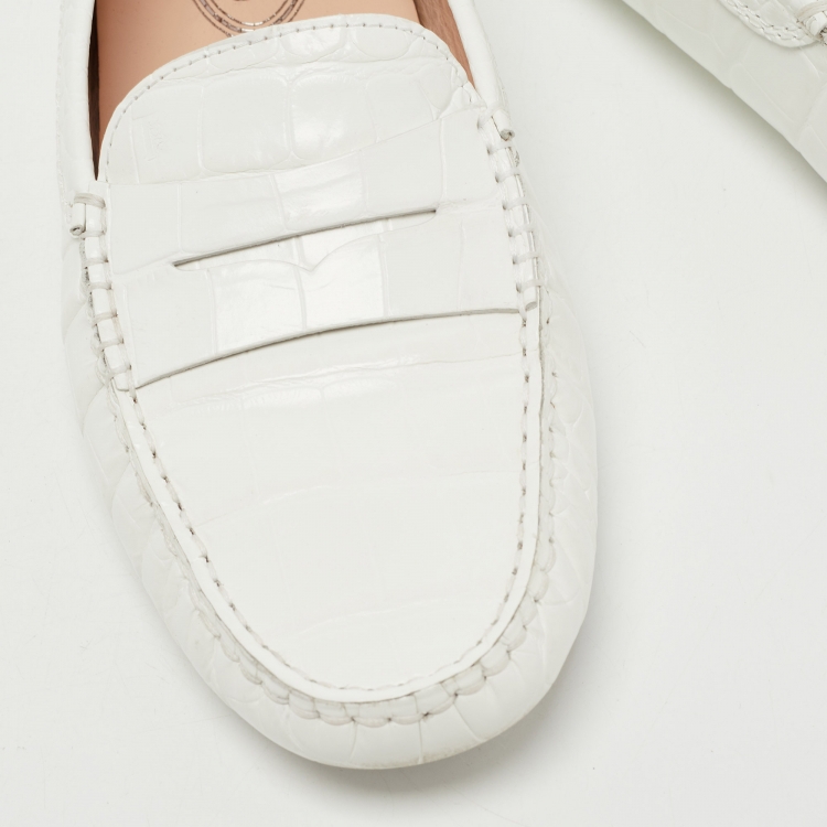 Pre Owned Tod's White Croc Embossed Leather Penny Loafers Size 40