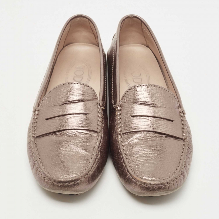 Pre Owned Tod's Metallic Leather Gommino Penny Slip On Loafers Size 38.5