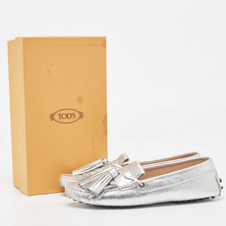 Pre Owned Tod's Metallic Silver Leather Fringe Tassel Details Slip On Loafers Size 41