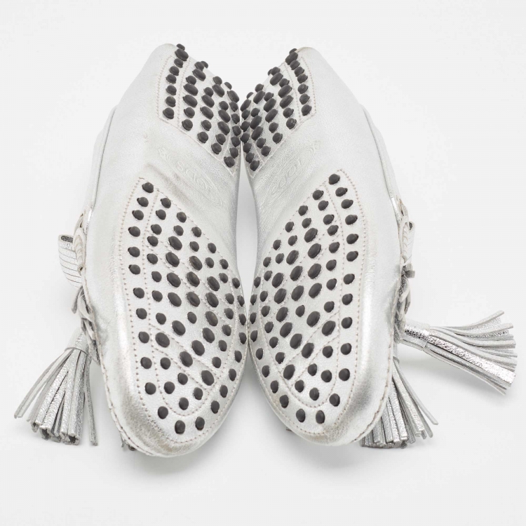 Pre Owned Tod's Metallic Silver Leather Fringe Tassel Details Slip On Loafers Size 41