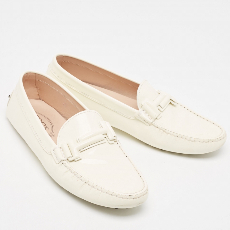 Pre Owned Tod's Off White Patent Leather Double T Loafers Size 40