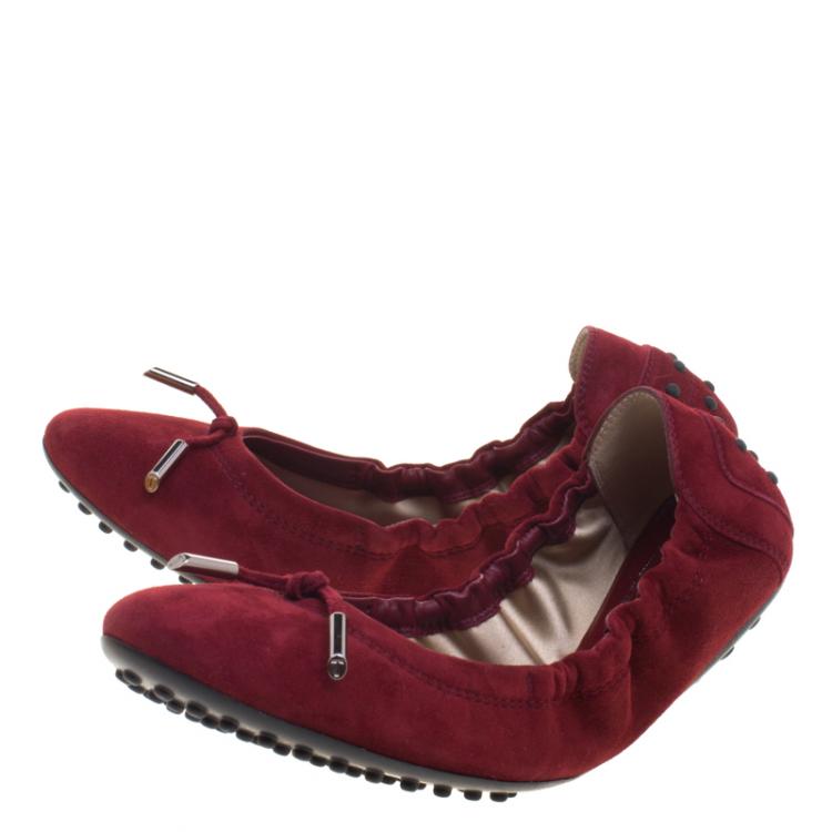 Pre Owned Tod's Burgundy Suede Bow Ballet Flats Size 38