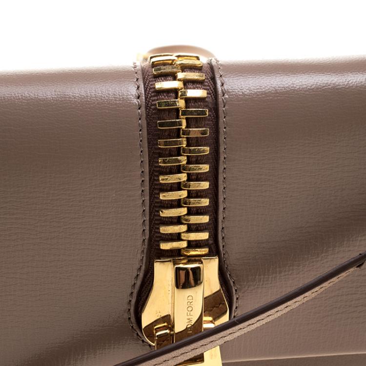 مملوكة مسبقًا Tom Ford Beige Leather Sedgwick Zip Clutch 