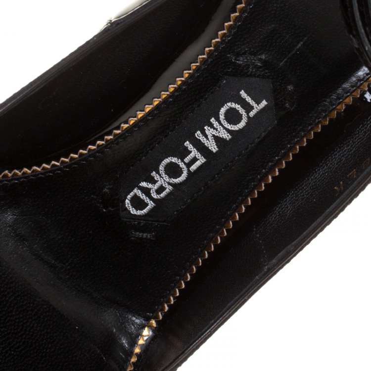 Pre Owned Tom Ford Black Patent Leather Ankle Lock Pointed Toe Pumps Size 37