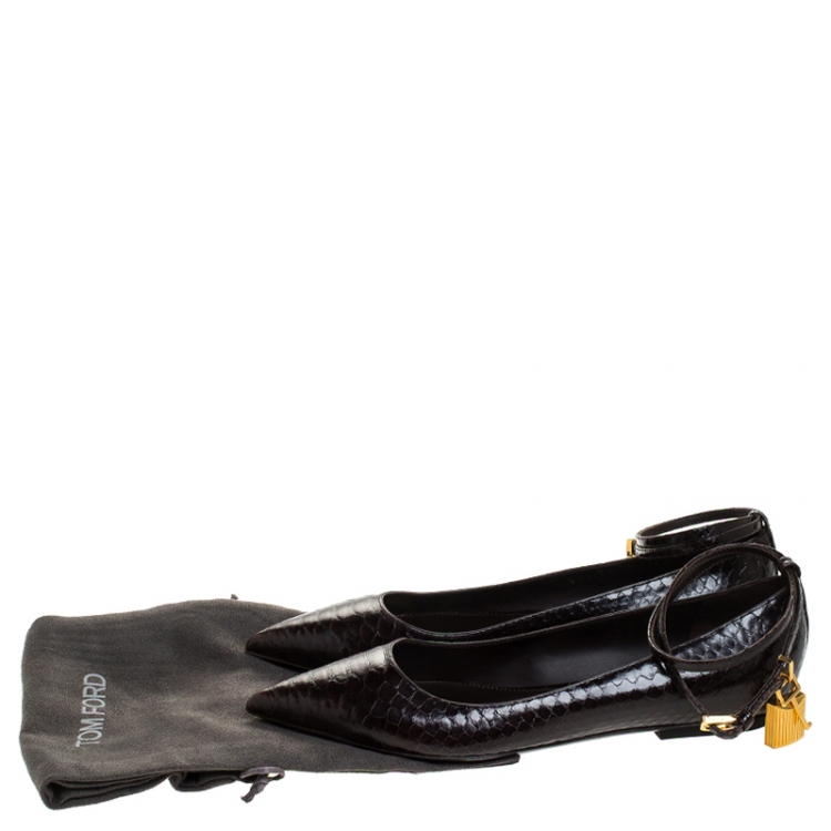 Pre Owned Tom Ford Brown Python Embossed Leather Padlock Ankle Wrap Pointed Toe Flats Size 37