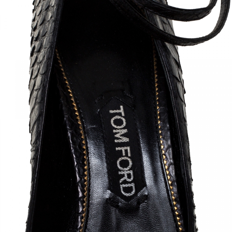 Pre Owned Tom Ford Black Python Padlock Ankle Wrap Pointed Toe Pumps Size 41