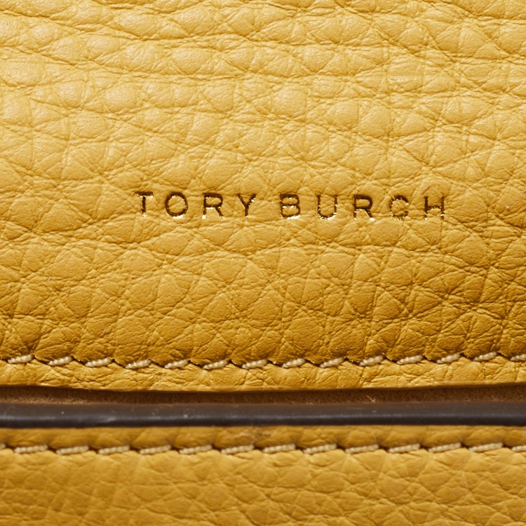 Pre Owned Tory Burch Light Yellow Leather Miller Fringe Phone Crossbody Bag