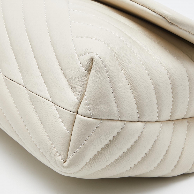 Pre Owned Tory Burch Off White  Chevron Leather Kira Flap Shoulder Bag