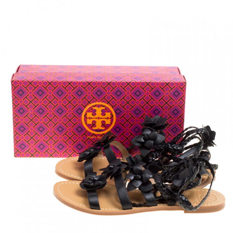 Pre Owned Tory Burch Black Leather Blossom Floral Embellished Gladiator Sandals Size 40.5