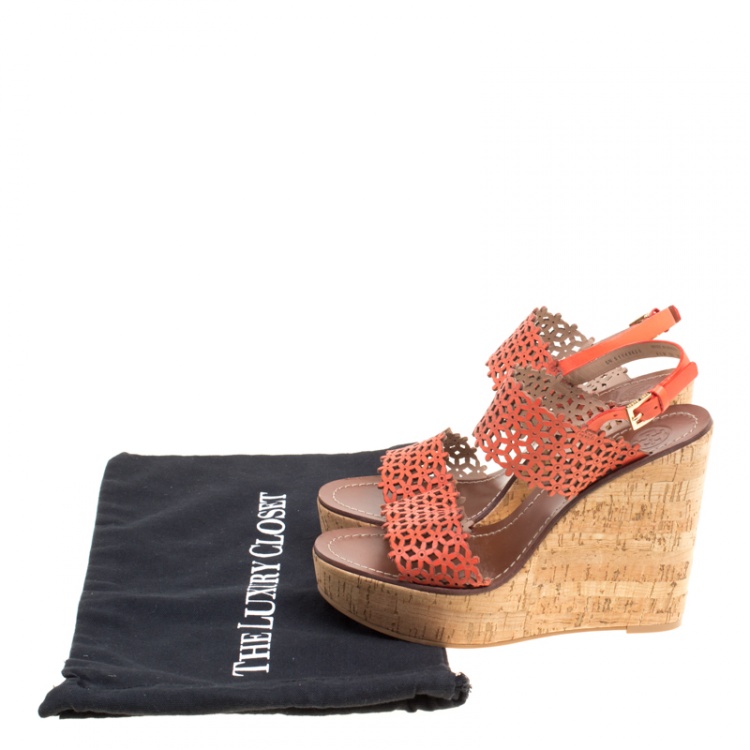 Pre Owned Tory Burch Coral Red Perforated Leather Daisy Cork Wedge Sandals Size 38.5
