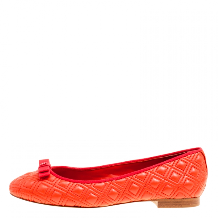 Pre Owned Tory Burch Orange Quilted Leather Ballet Flats Size 37