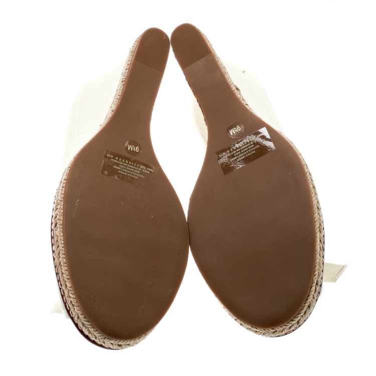 مملوكة مسبقًا Tory Burch Ivory Canvas Jackie Espadrille Wedge Pumps Size 39.5 