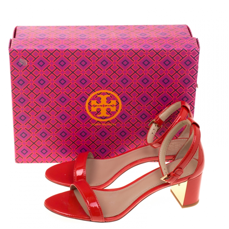 مملوكة مسبقًا Tory Burch Red Patent Leather Cecile Block Heel Ankle Strap Sandals Size 40