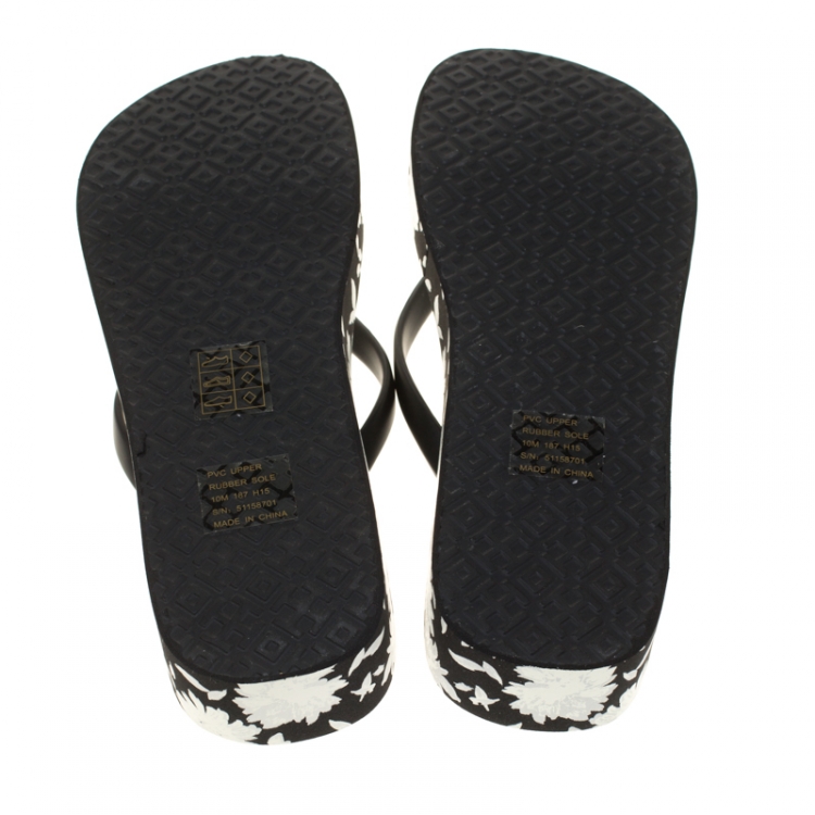 Pre Owned Tory Burch Monochrome Floral Print PVC Thandie Thong Wedge Flip Flops Size 40