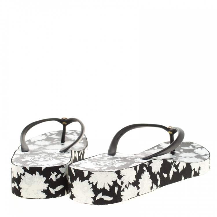 Pre Owned Tory Burch Monochrome Floral Print PVC Thandie Thong Wedge Flip Flops Size 40