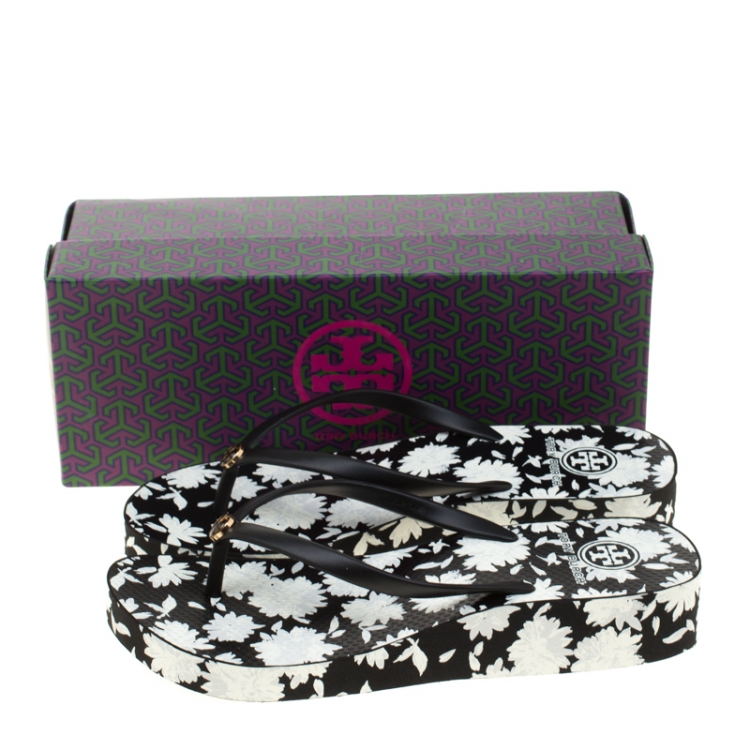 Pre Owned Tory Burch Monochrome Floral Print PVC Thandie Thong Wedge Flip Flops Size 40