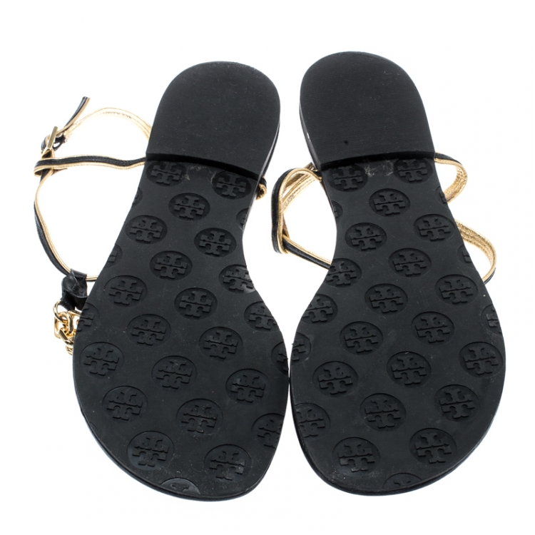 Pre Owned Tory Burch Black/Metallic Gold Leather Shane Link Detail Flat Thong Sandals Size 39.5