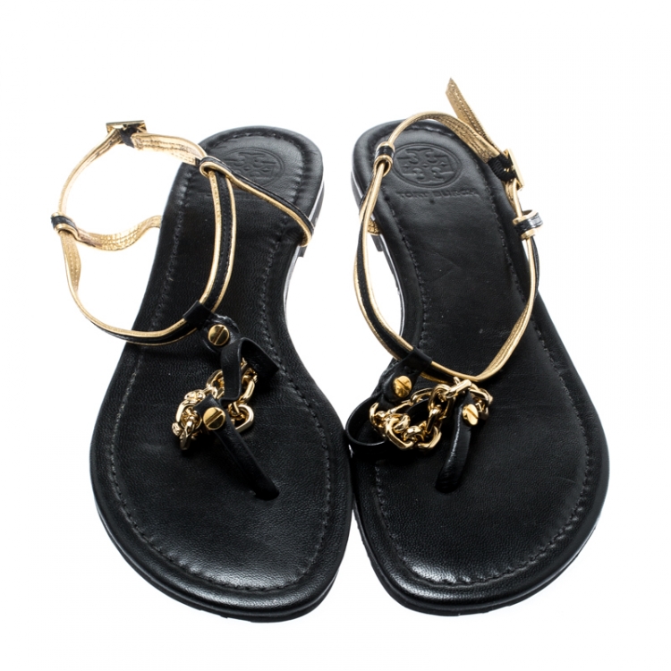 Pre Owned Tory Burch Black/Metallic Gold Leather Shane Link Detail Flat Thong Sandals Size 39.5