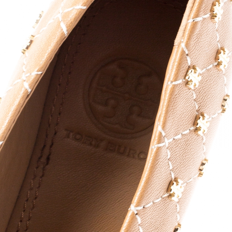 مملوكة مسبقًا Tory Burch Beige Quilted Leather Stitch Studded Ballet Flats Size 35