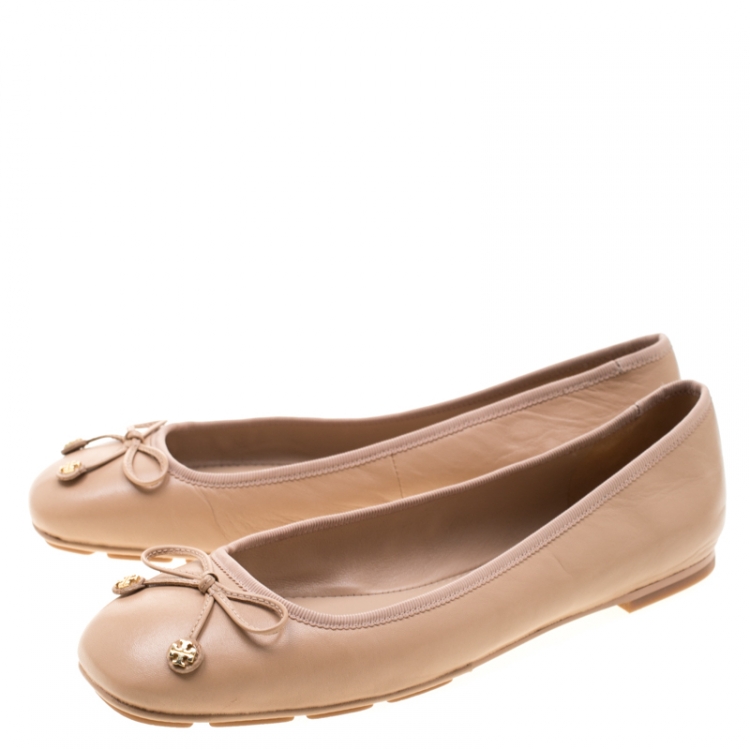 Pre Owned Tory Burch Beige Leather Laila Bow Detail Ballet Flats Size 39