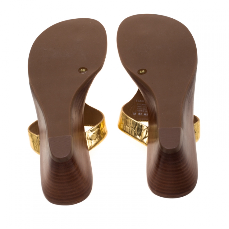Pre Owned Tory Burch Metallic Gold Leather Cameron Wedge Thong Sandals Size 38
