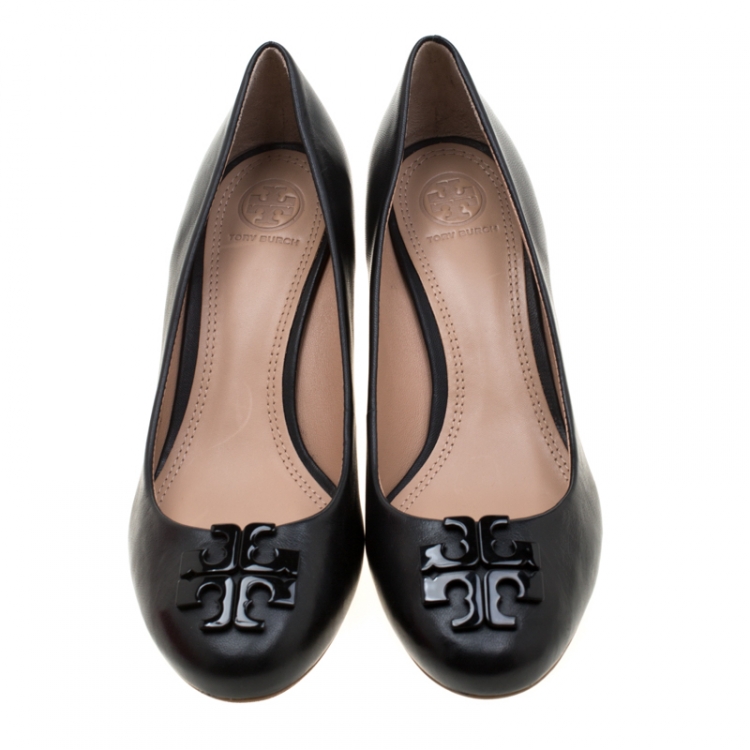 Pre Owned Tory Burch Black Leather Wedge Pumps Size 37.5