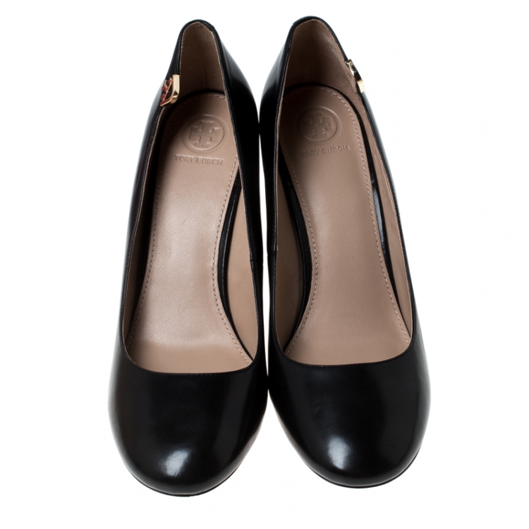 Pre Owned Tory Burch Black Leather Elizabeth Pumps Size 40