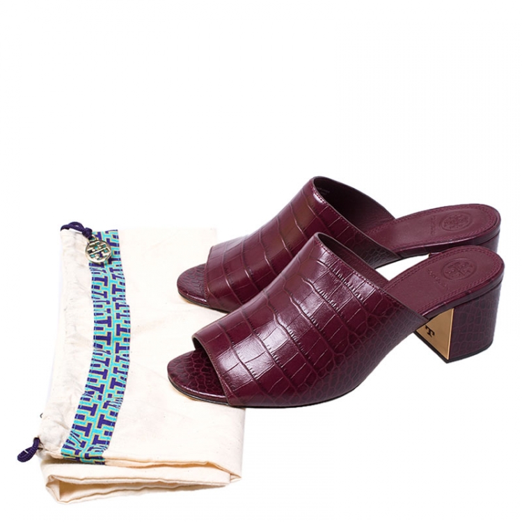 Pre Owned Tory Burch Burgundy Croc Embossed Leather Salinas Peep Toe Sandals Size 37.5