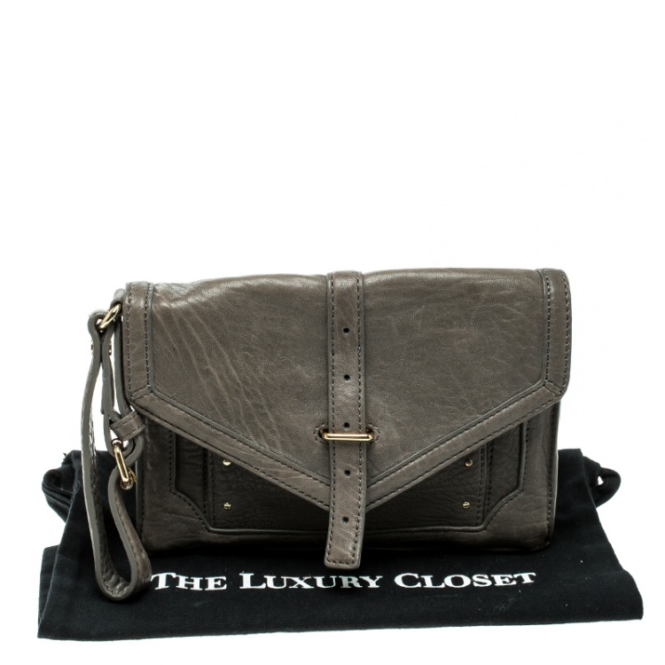 Pre Owned Tory Burch Grey Leather Envelope Clutch