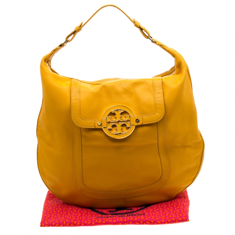 Pre Owned Tory Burch Mustard Leather Amanda  Flat Hobo