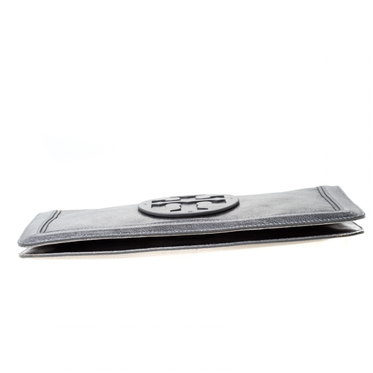 Pre Owned Tory Burch Metallic Silver Leather Reva Shoulder Bag