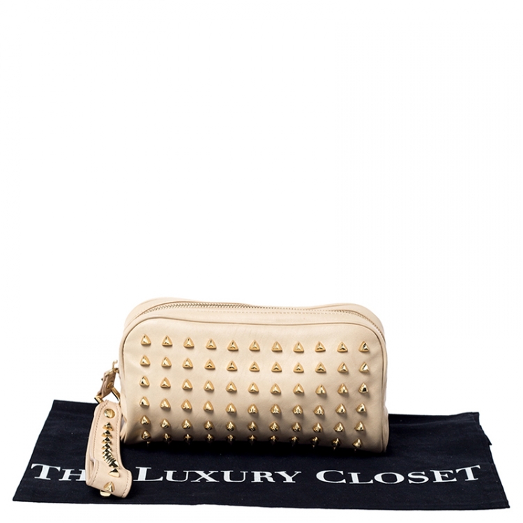 Pre Owned Tory Burch Beige Leather Studded Wristlet Clutch