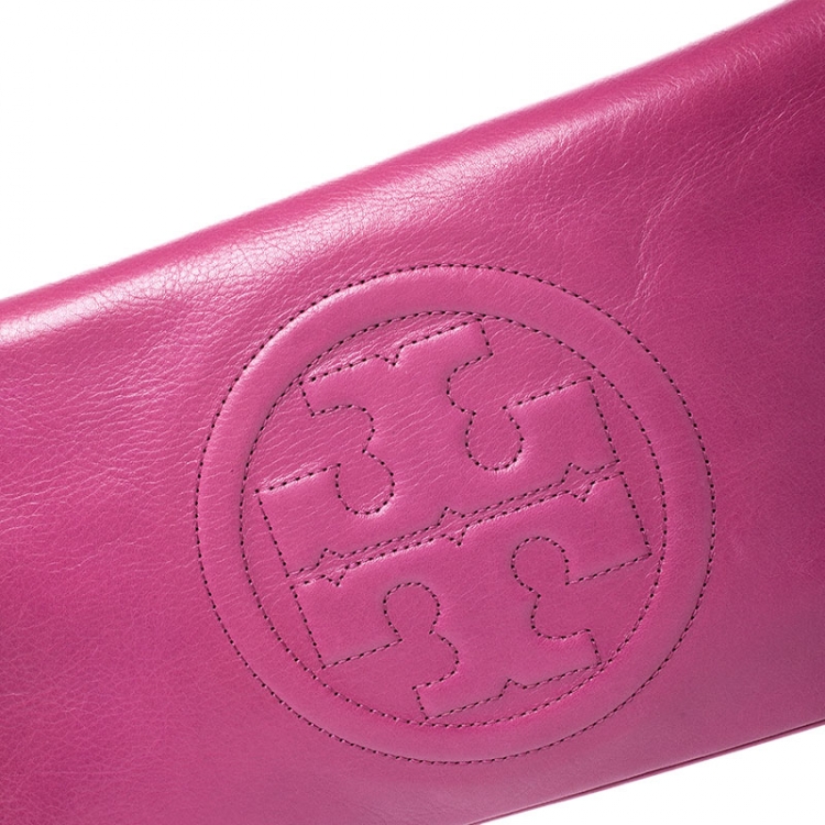 Pre Owned Tory Burch Magenta Leather Reva Chain Clutch