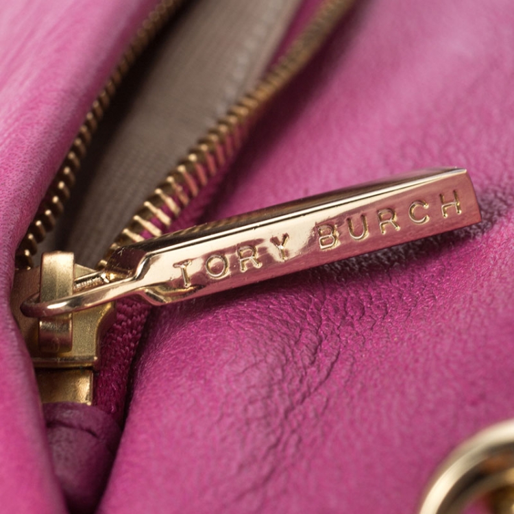 Pre Owned Tory Burch Magenta Leather Reva Chain Clutch