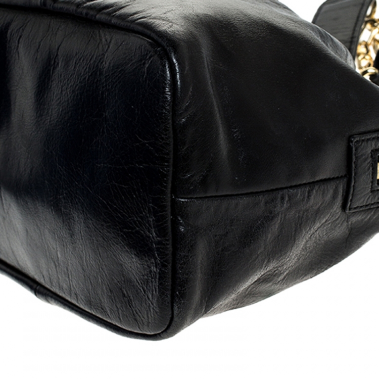 Pre Owned Tory Burch Black Chain Shoulder Bag