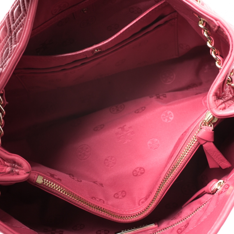 Pre Owned Tory Burch Coral Pink Quilted Leather Marion Chain Tote