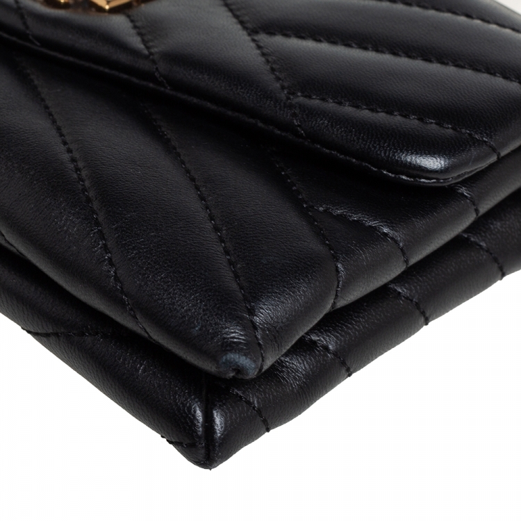 Pre Owned Tory Burch Black Quilted Leather Kira Crossbody Bag