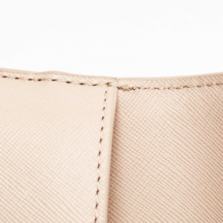 Pre Owned Tory Burch Light Beige Leather Diana Flap Clutch