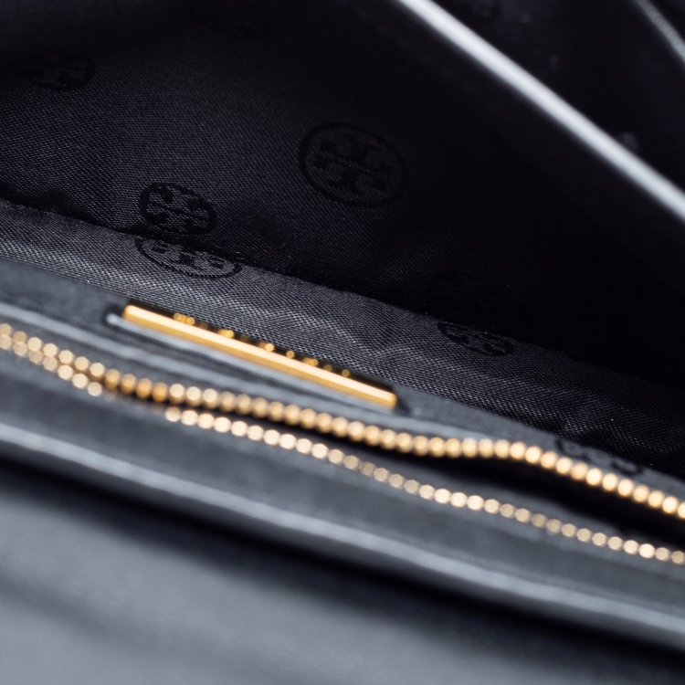 Pre Owned Tory Burch Black/White Woven Leather Robinson Chain Shoulder Bag