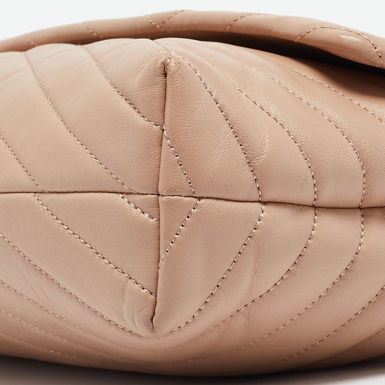 Pre Owned Tory Burch Beige Chevron Leather Kira Shoulder Bag