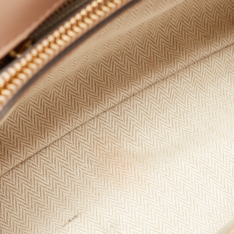 Pre Owned Tory Burch Beige Chevron Leather Kira Shoulder Bag