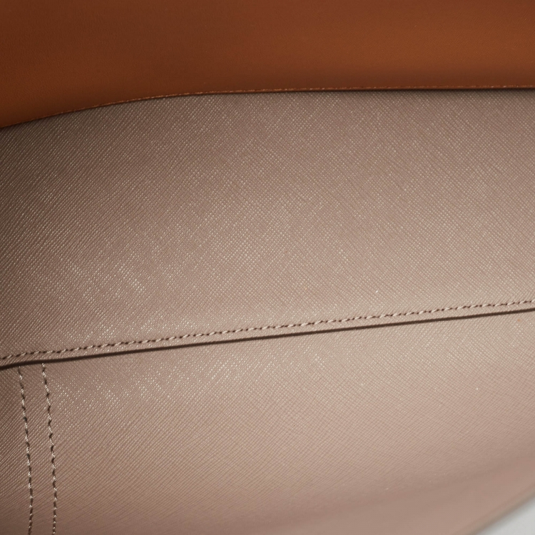 Pre Owned Tory Burch Green Leather Triple Compartment Perry Tote