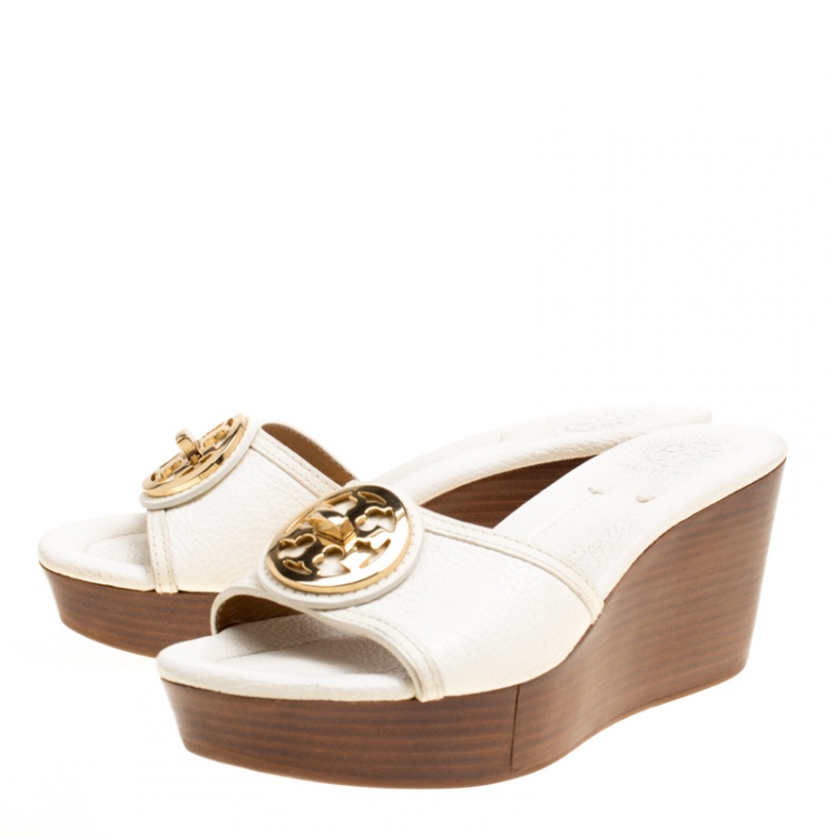 Pre Owned Tory Burch White Leather Selma Wedge Slides Size 36.5