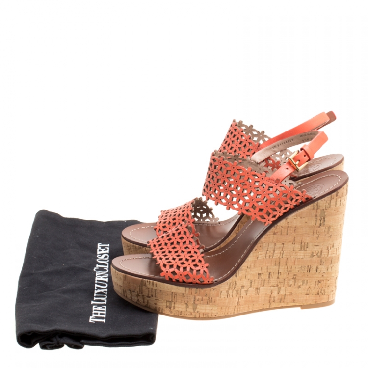 Pre Owned Tory Burch Coral Red Perforated Leather Daisy Cork Wedge Sandals Size 39.5